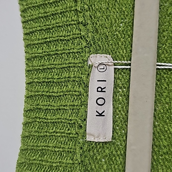 5/25 ❤️ Kori America Boutique Greeb Relaxed Fit Short Sleeve Sweater Top - Picture 5 of 9